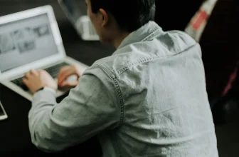 Comment travailler avec une agence marketing BtoB dans l&rsquo;industrie ?